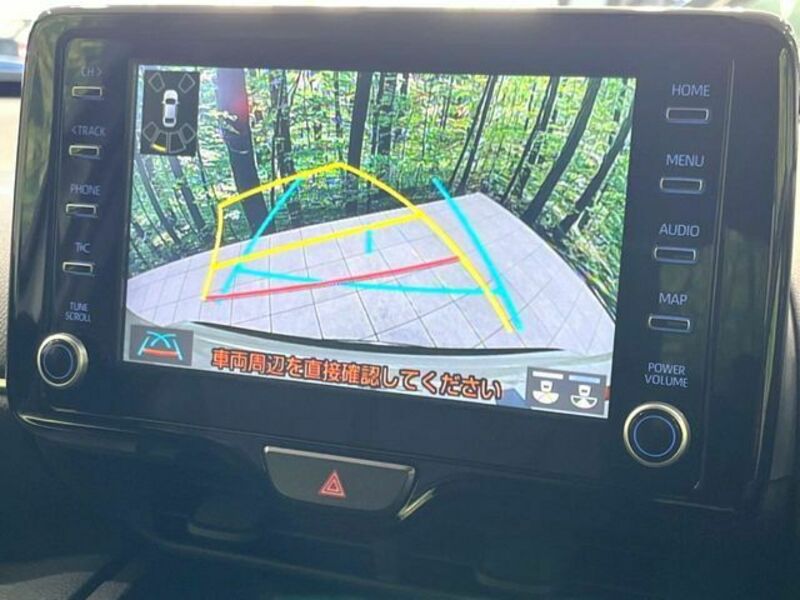 YARIS CROSS