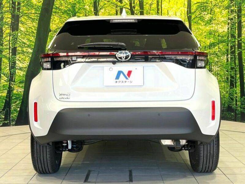 YARIS CROSS