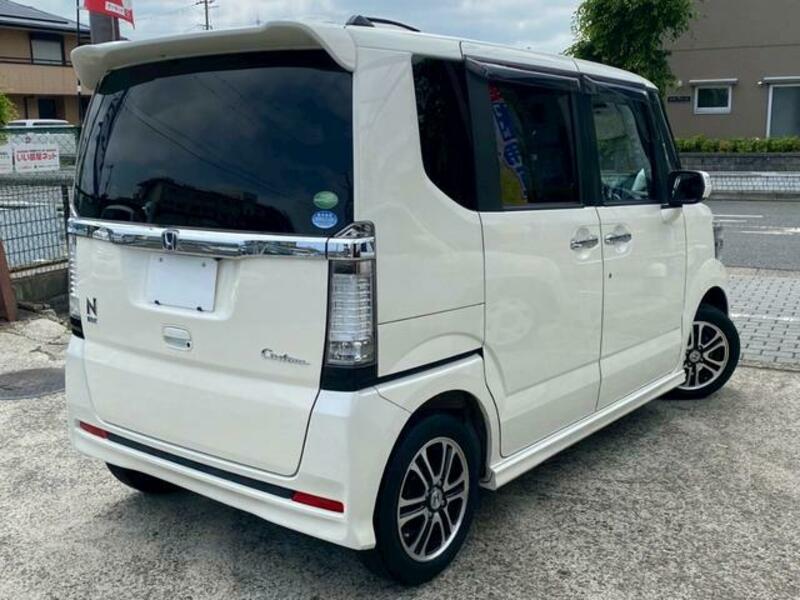 N BOX CUSTOM