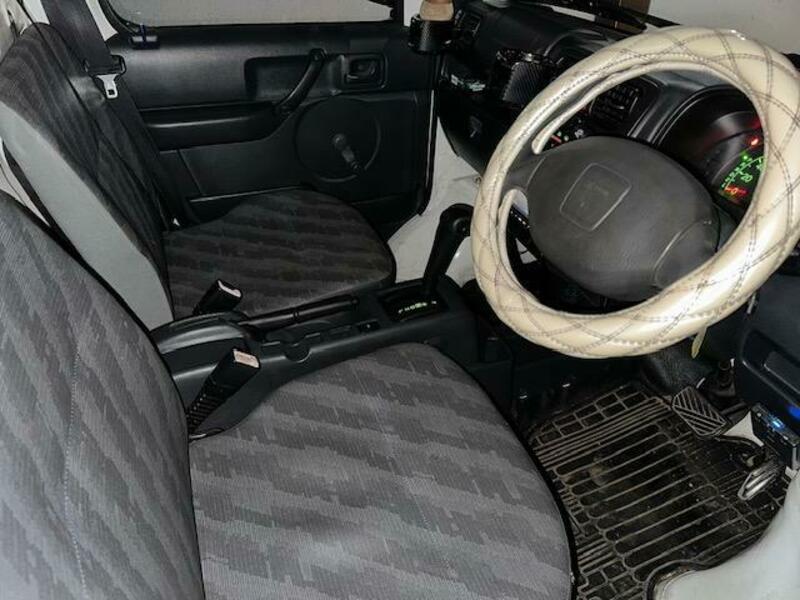 CARRY TRUCK