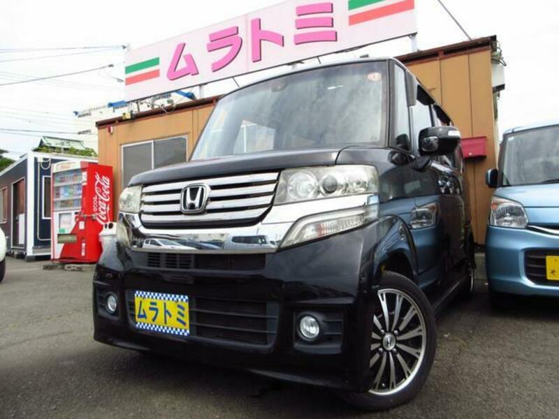 HONDA N BOX CUSTOM