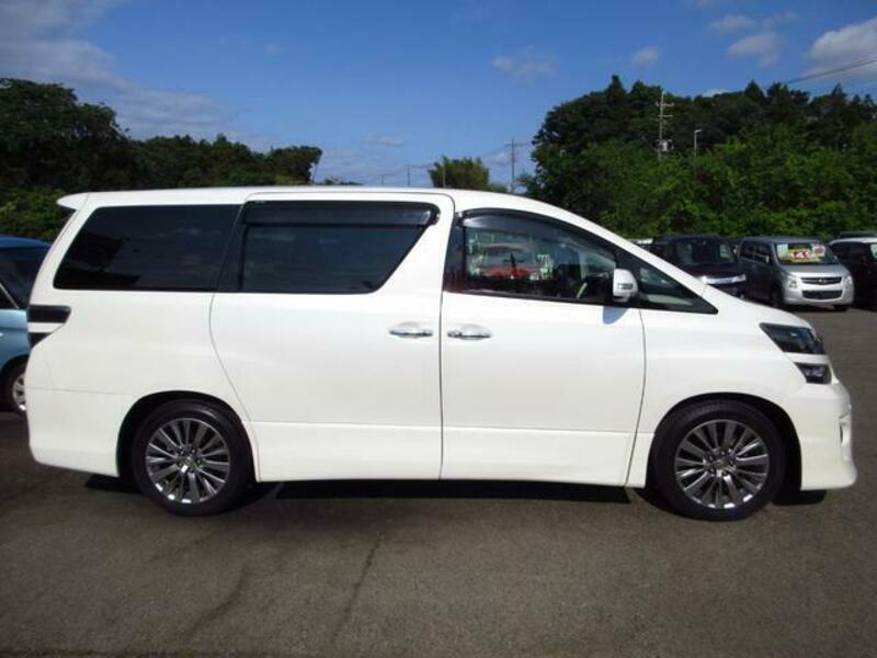 VELLFIRE