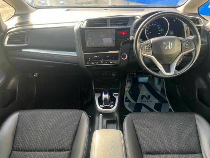 FIT HYBRID