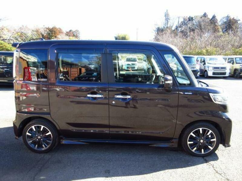 SPACIA CUSTOM