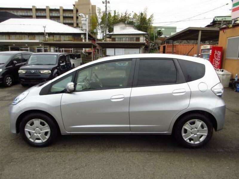 FIT HYBRID
