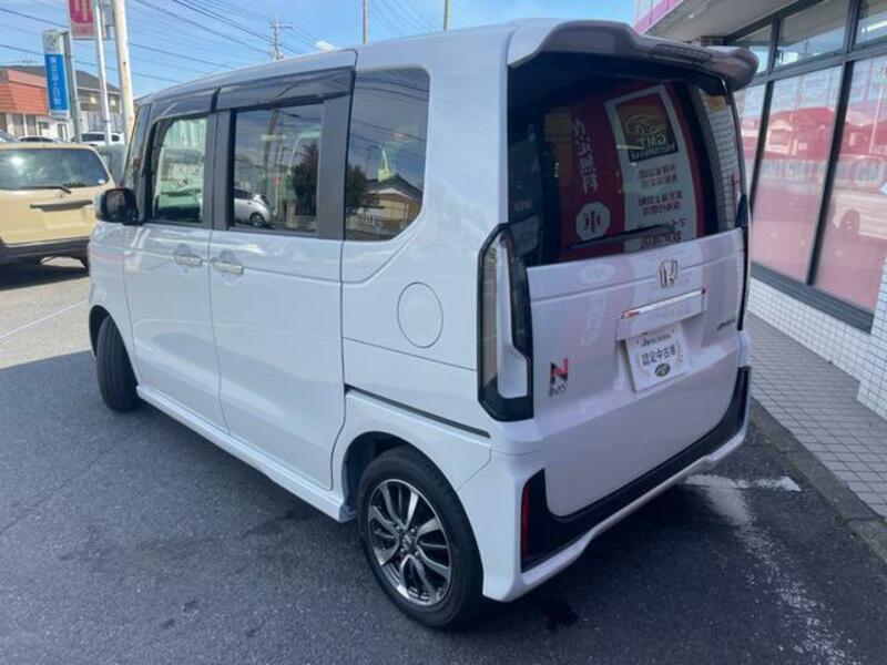 N BOX CUSTOM