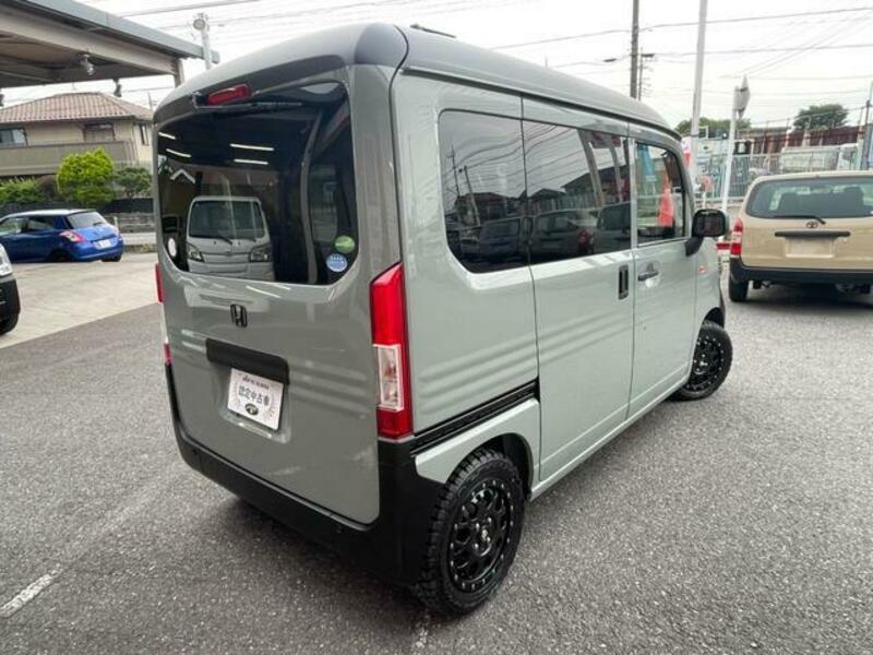 N-VAN