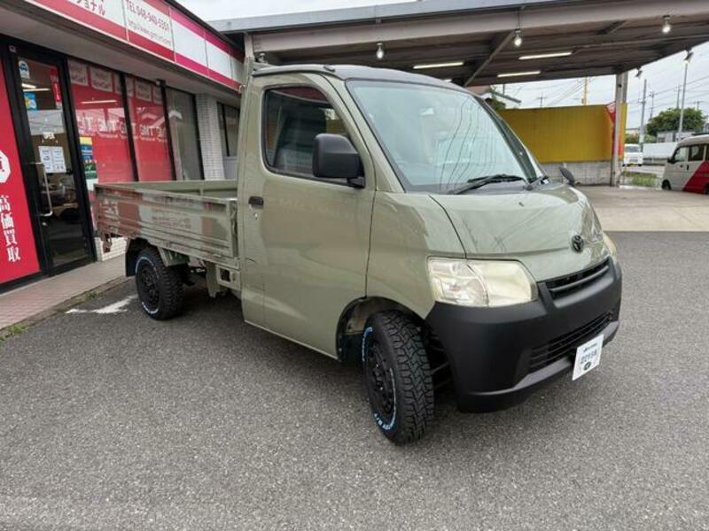 TOWNACE TRUCK