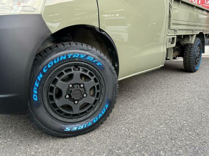 TOWNACE TRUCK