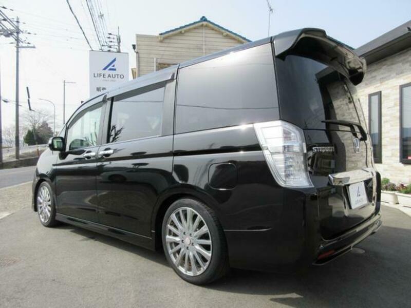 STEPWAGON SPADA
