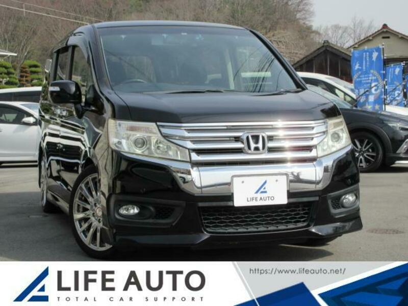 HONDA STEPWAGON SPADA