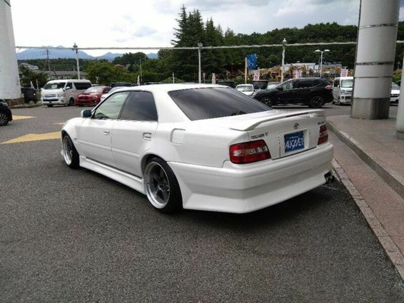 CHASER