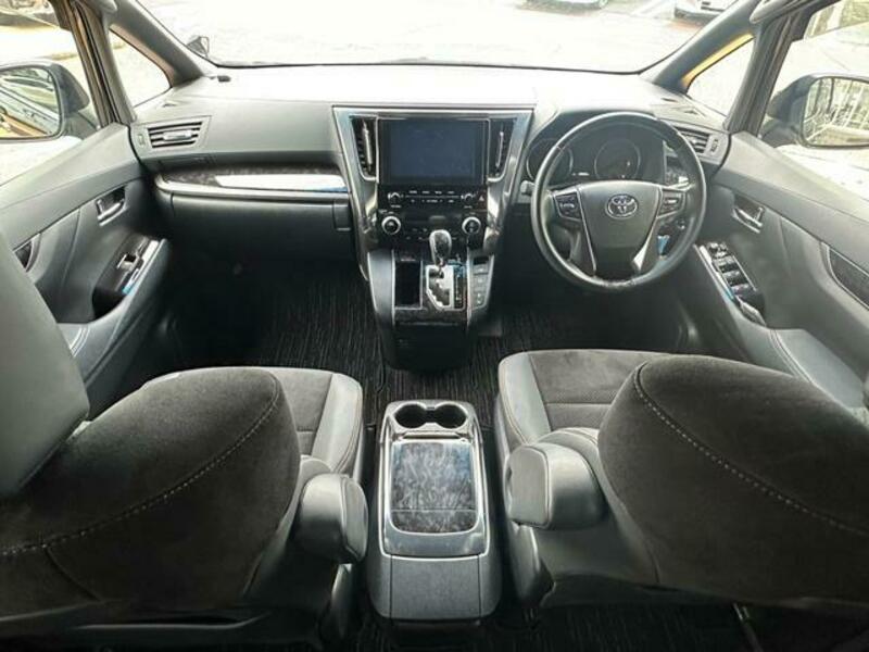 VELLFIRE