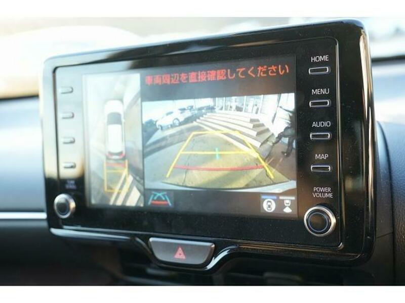 YARIS CROSS
