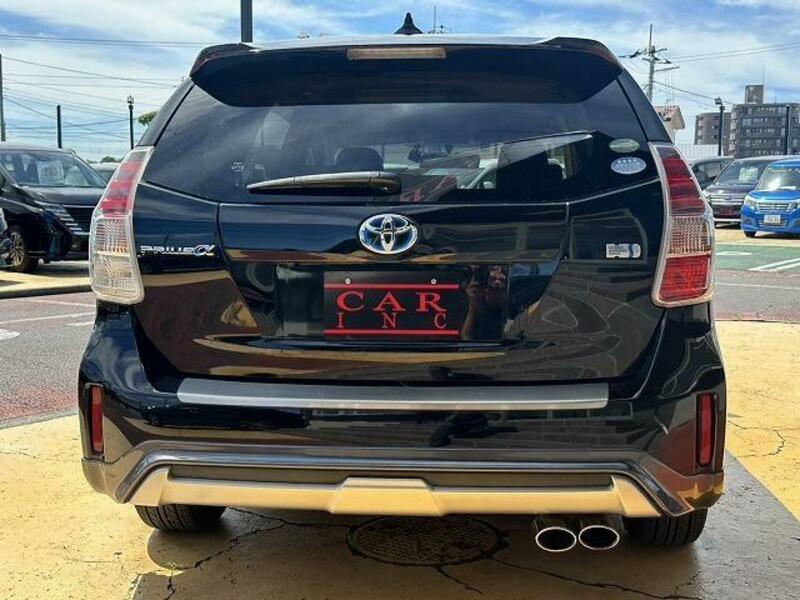 PRIUS ALPHA