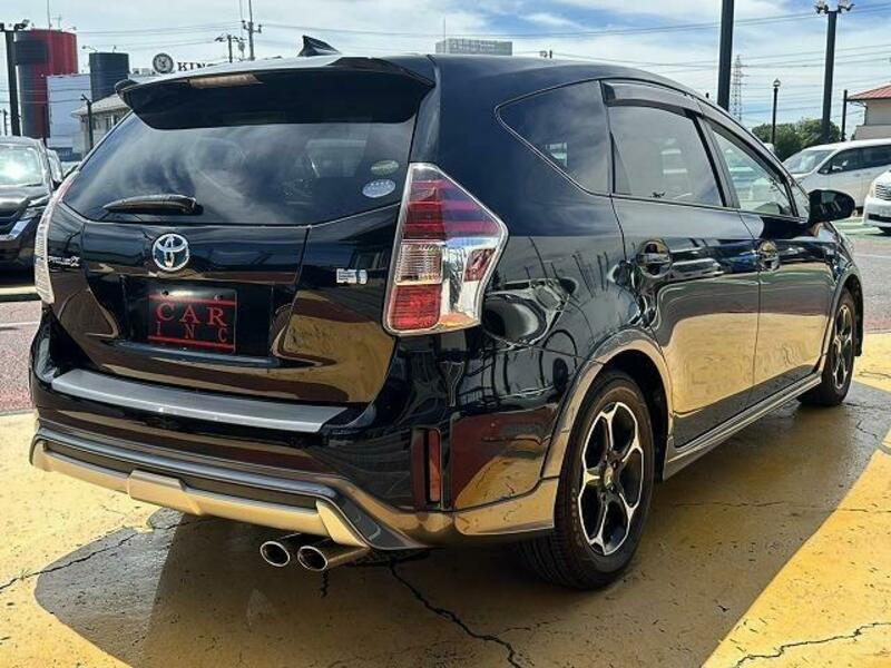 PRIUS ALPHA