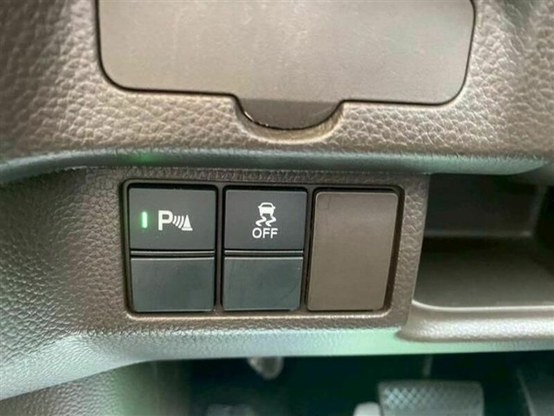 N BOX