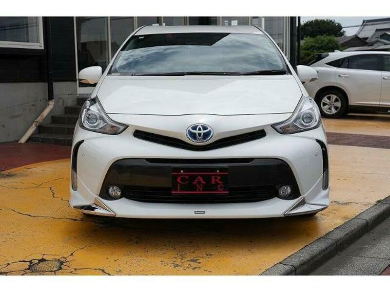 PRIUS ALPHA