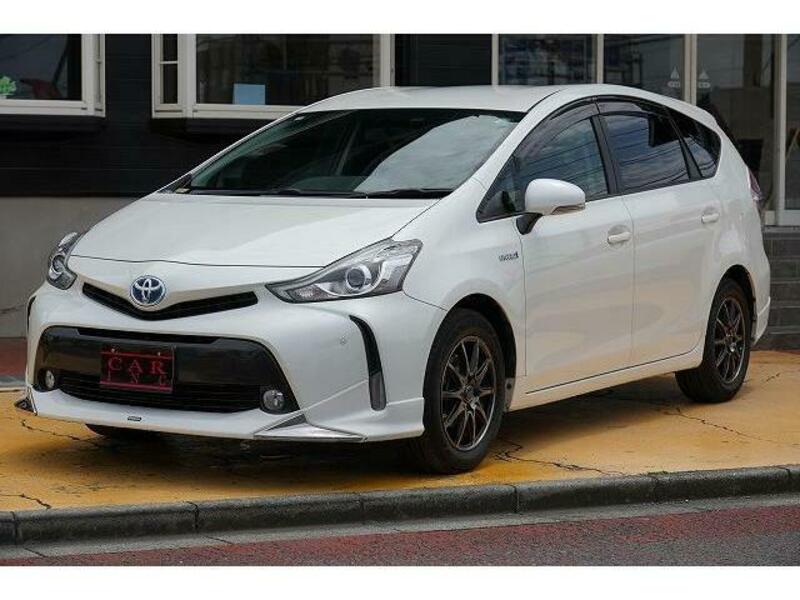 PRIUS ALPHA