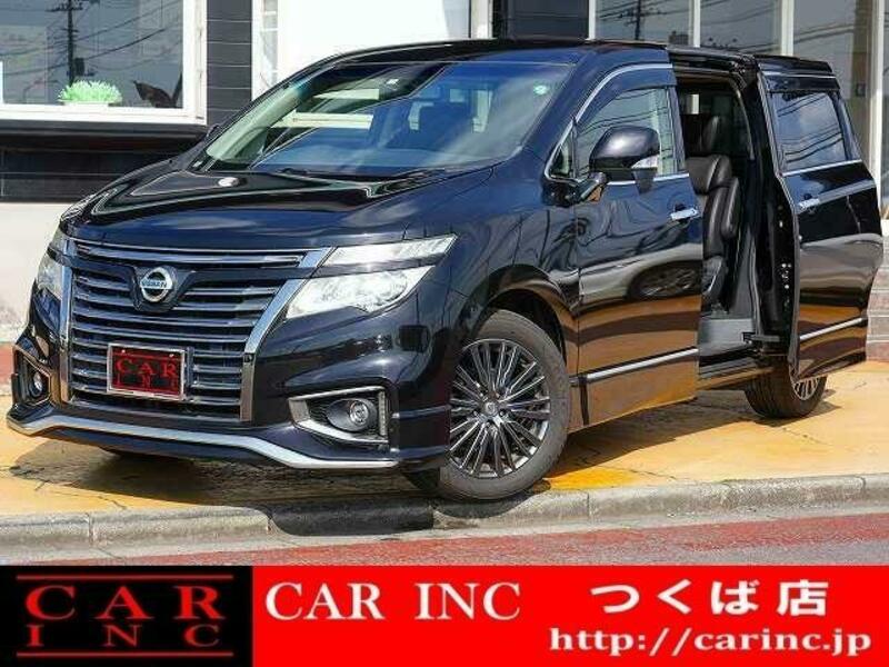 NISSAN ELGRAND