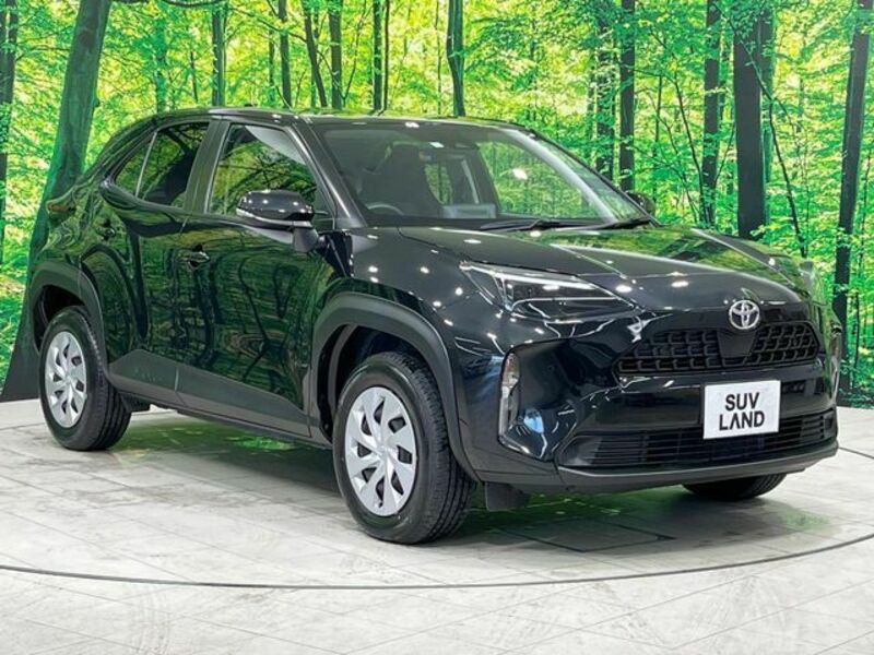 YARIS CROSS