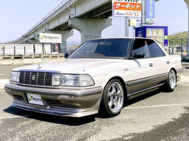 CROWN