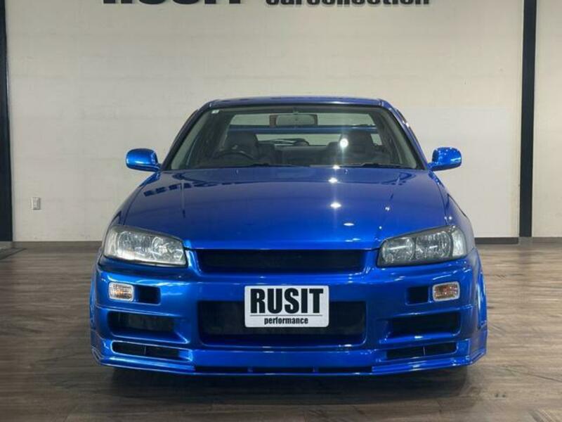 SKYLINE