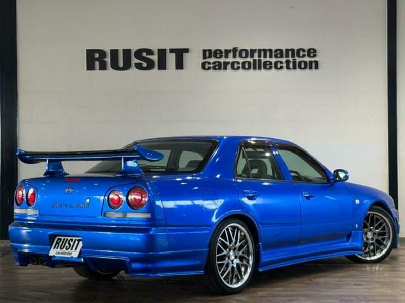 SKYLINE