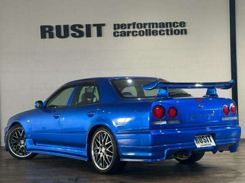 SKYLINE