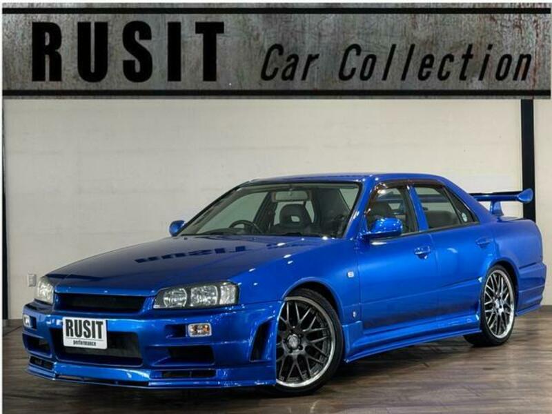 NISSAN SKYLINE