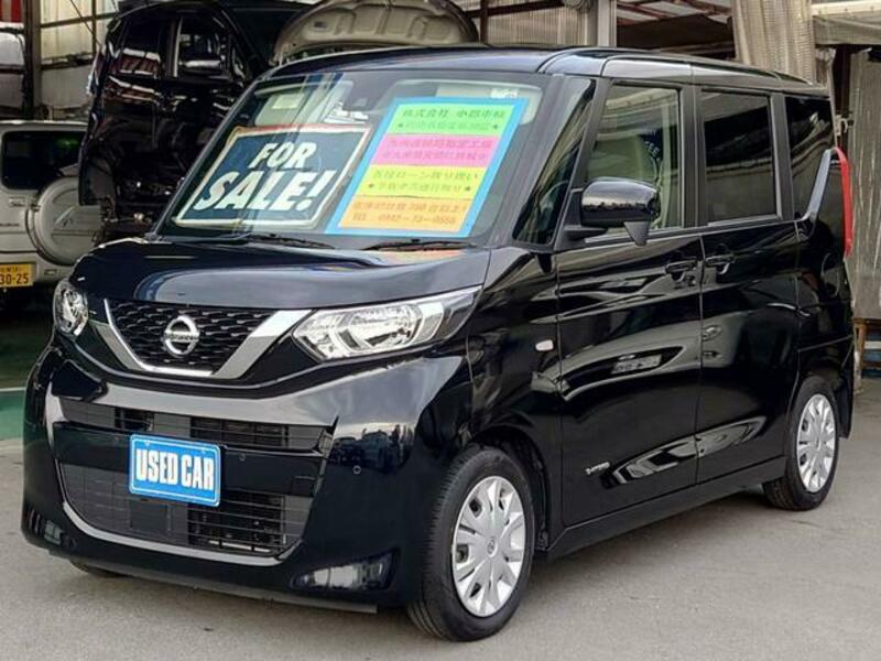 NISSAN ROOX