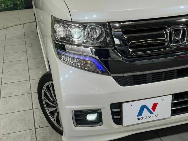 N BOX CUSTOM