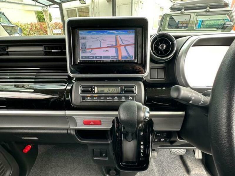 SPACIA CUSTOM