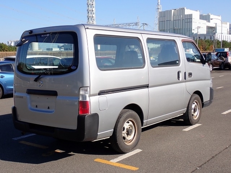 CARAVAN VAN