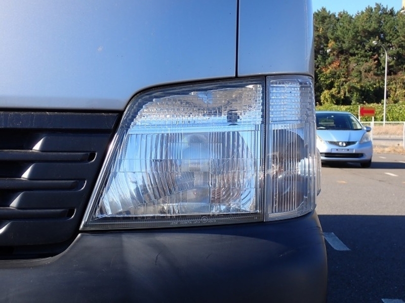 CARAVAN VAN