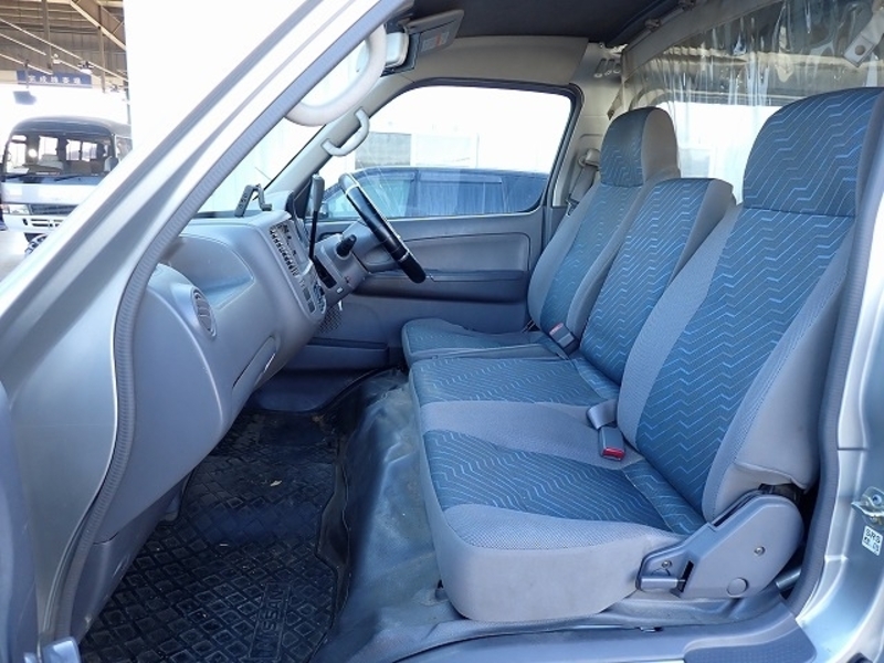 CARAVAN VAN