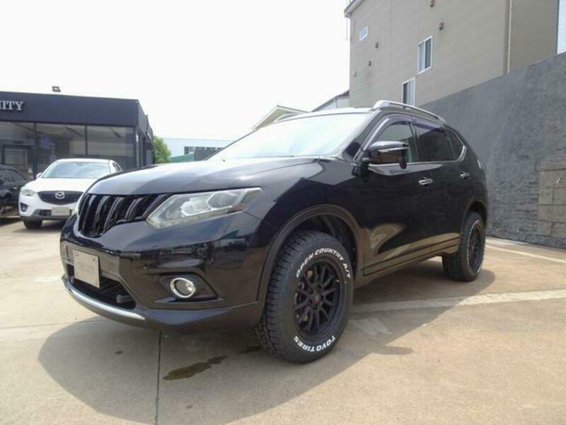 X-TRAIL
