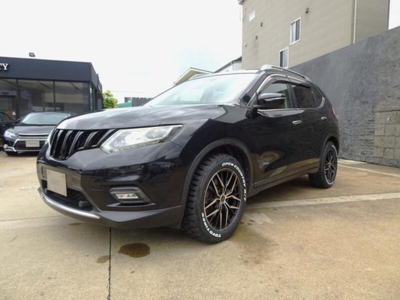 X-TRAIL