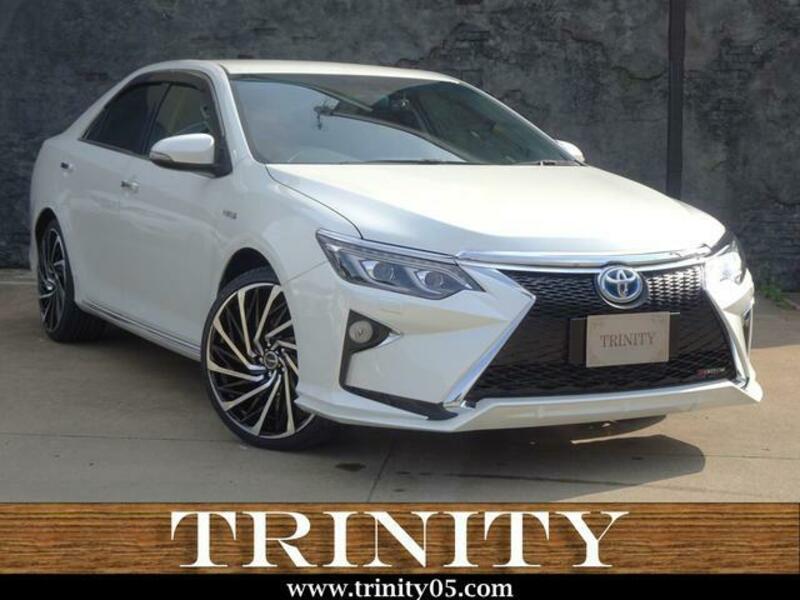 TOYOTA CAMRY