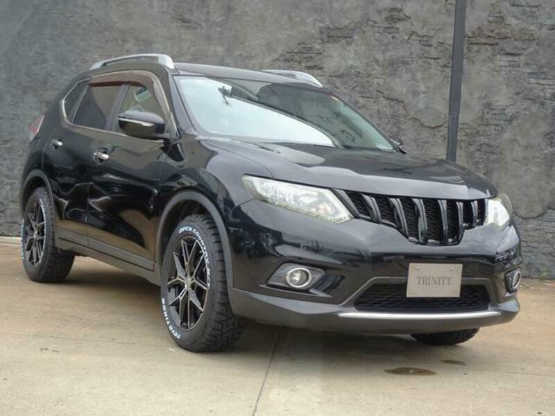 X-TRAIL