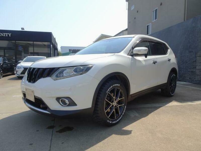 X-TRAIL