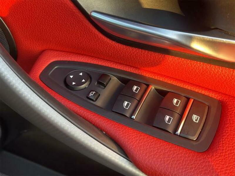 4 SERIES