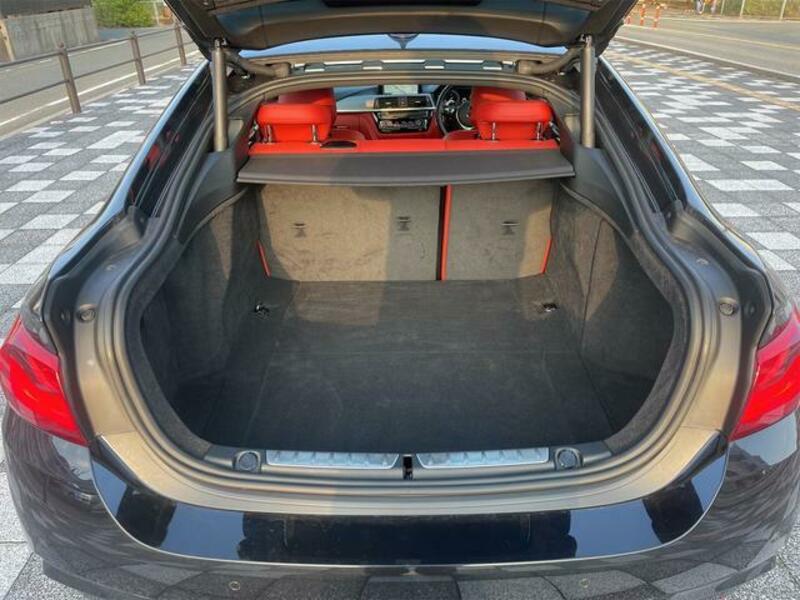 4 SERIES