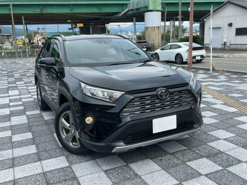 RAV4