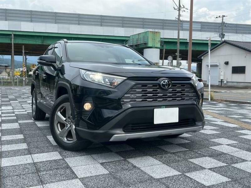 RAV4