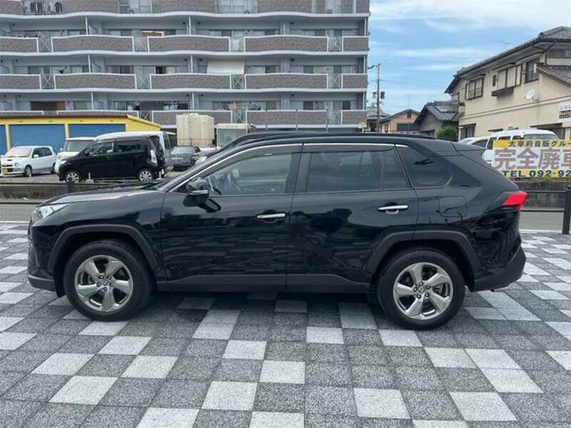 RAV4