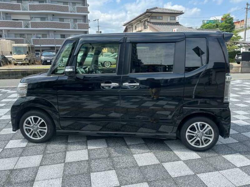 N BOX CUSTOM