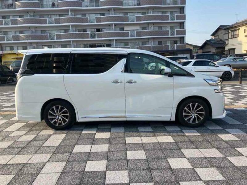 VELLFIRE