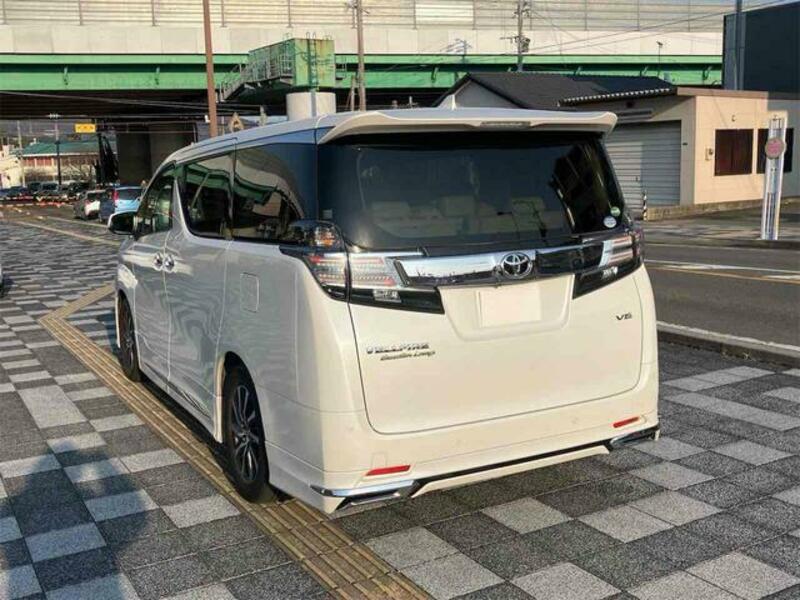 VELLFIRE
