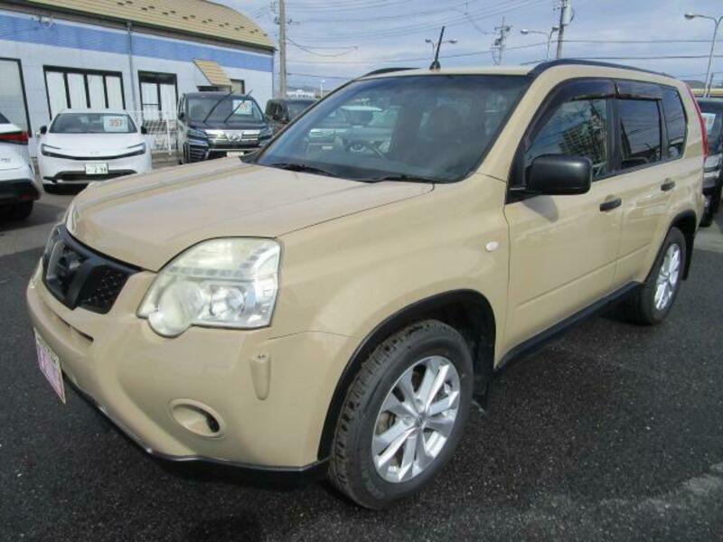 X-TRAIL